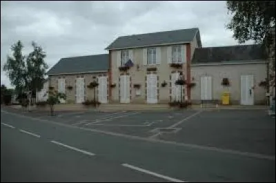 Montbizot est un village Sarthois situé en région ...