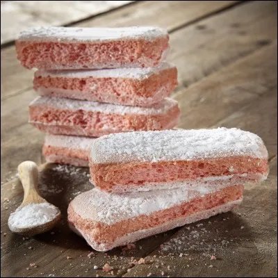 Sur cette photo, on peut voir une for&ecirc;t noire.