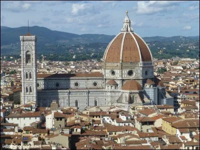 Quel artiste n'était pas architecte ?