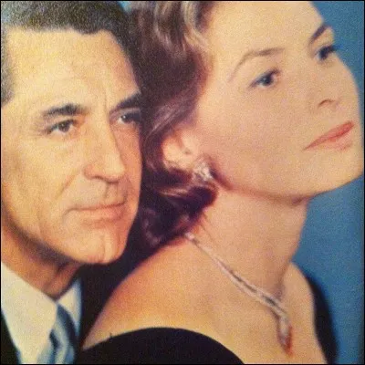 Dans le film "Indiscret", Ingrid Bergman joue une star de la scène...