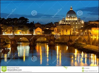 Combien de papes l'Église catholique a-t-elle connus ?