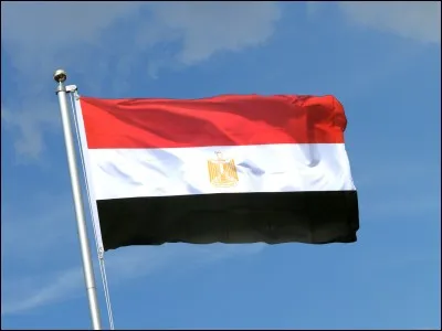 À quel pays appartient ce drapeau ?