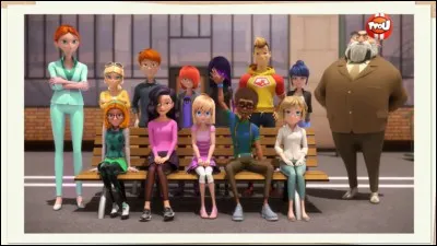 Dans quel épisode présente-t-il son métier à la classe de Marinette ?