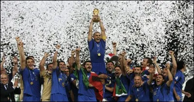 Qui a marqué le but pour l'Italie lors de la finale de la Coupe du monde 2006 ?