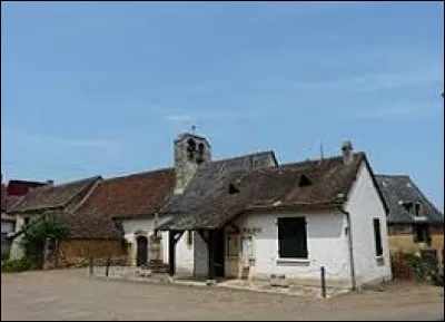 Nous terminons cette balade à Temple-Laguyon (ou au Temple-Laguyon). Petit village Périgourdin de 41 habitants, il se situe en région ...