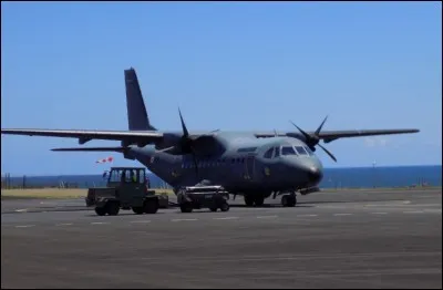 De combien de Casa dispose le détachement air 181 de La Réunion ?