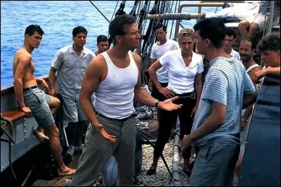 Année : 1996 
Genre : Aventure 
Acteurs : Jeff Bridges, John Savage
Indices : Adolescents/Albratros/Amitiés/Rivalités. 
Quel est ce film ?