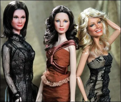 Qui joue dans la série "Drôles de dames" ?