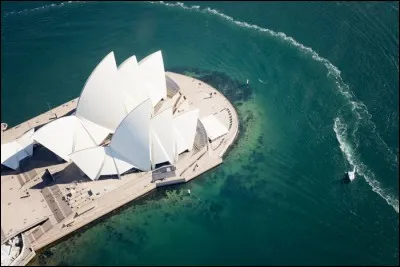 "Une nuit à l'opéra" a pour acteurs principaux... ?