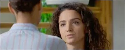 Quel homme de la série a une pseudo double vie ?