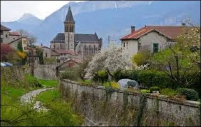 Comment appelle-t-on les habitants de Voreppe (Isère) ?