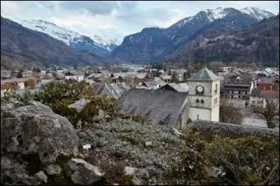 Et à Samoëns (Haute-Savoie), comment s'appellent les habitants ?