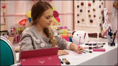 Comment Bianca appelle-t-elle sa peluche ?