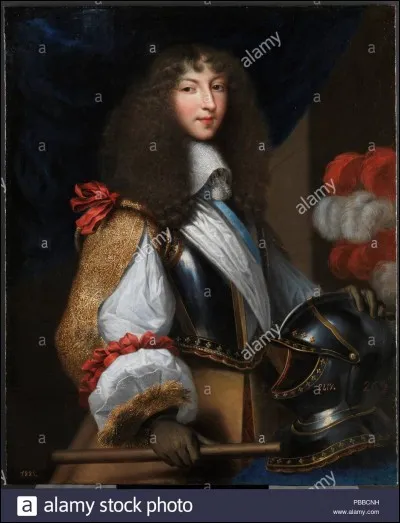 Louis XIV eût aussi de nombreuses maîtresses, laquelle épousa-t-il secrètement en 1683 ?
