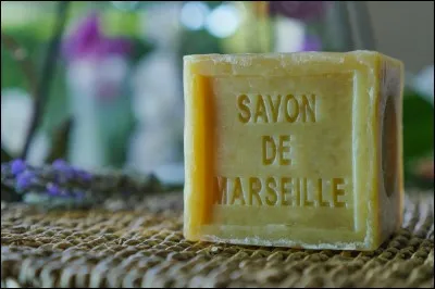 Le savon noir peut servir &agrave; :