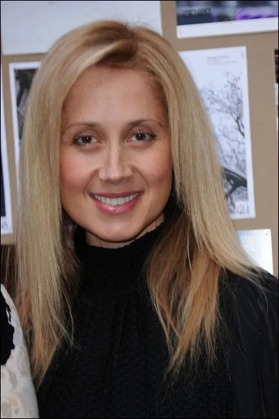 Mon premier ne meurt jamais
Mon tout est une chanson nommée...