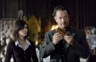 Année : 2006 
Genre : Thriller 
Acteurs : Tom Hanks, Audrey Tautou
Indices : Symbole/Tableaux/Descendance/Chapelle. 
Quel est ce film ?