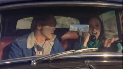 Année : 1977 
Genre : Action 
Acteurs : Ron Howard, Barry Cahill
Indices : Mariage/Las Vegas/Stock-cars/Parents. 
Quel est ce film ?