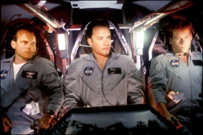 Année : 1995 
Genre : Drame 
Acteurs : Tom Hanks, Bill Paxton
Indices : Houston/Problème/NASA/Oxygène. 
Quel est ce film ?