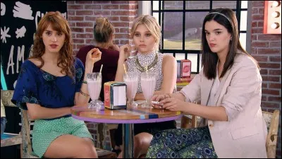 Ambre, Jazmin et Delfina sont amies &agrave; la fin de la saison 3.