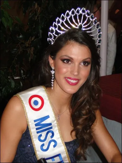 En quel ann&eacute;e, le pr&eacute;nom Jeanne a-t-il &eacute;t&eacute; &eacute;lu deuxi&egrave;me meilleur pr&eacute;nom ?