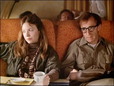 Année : 1977 
Genre : Comédie Dramatique 
Acteurs : Woody Allen, Diane Keaton
Indices : 40 ans/Introspection/Séparation/New-York
Quel est ce film ?