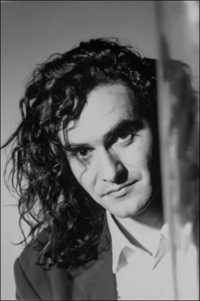 Malgré son nom, Stephan Eicher a chanté ''Tu ne me dois rien''. Dans quelle ville de Suisse allemande a-t-il enregistré l'album où figure cette chanson ?