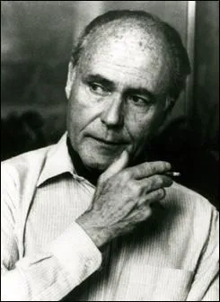 Quel auteur crivait des pices comiques telles que 'Le Gnral Inconnu' ou encore 'Du vent dans les branches de sassafras' ?