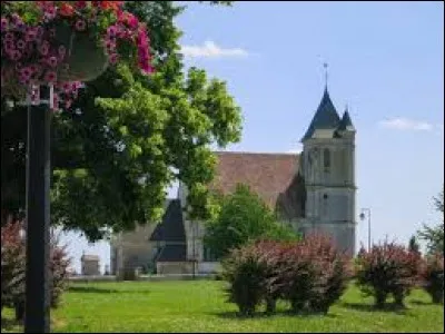 Village Eurois sur le plateau du Neubourg, Sacquenville se situe en région ...