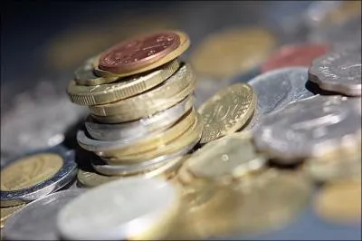 Les deux grandes composantes d'un bilan sont :