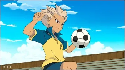 Qui est considéré dans la série comme le personnage complémentaire d'Axel ?