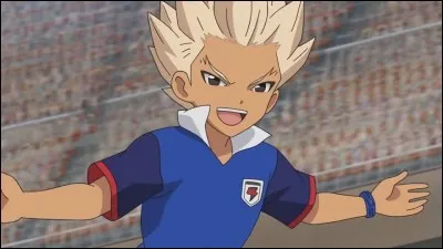 Dans ''Inazuma Eleven Orion'', pourquoi Axel va-t-il quitter l'équipe ?