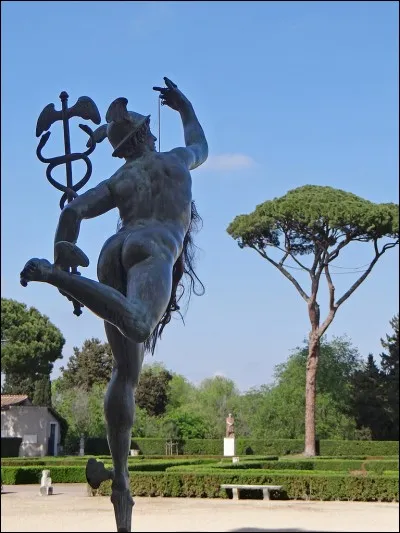 Dans la mythologie romaine, Mercure, dieu du commerce, des voleurs, et messager des dieux, est le frère de la déesse Diane.