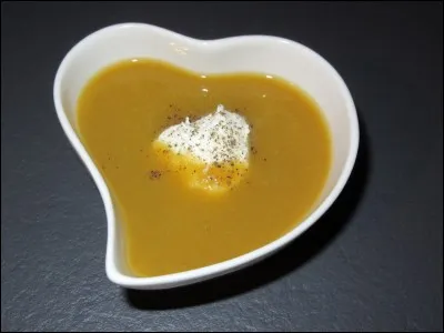En entrée vous choisissez un velouté de légumes.