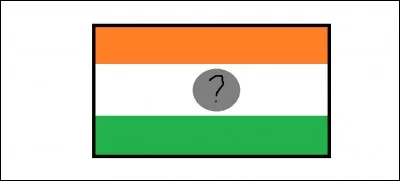 Sur le drapeau du Niger, les bandes sont de couleurs orange, blanche et verte avec un cercle de couleur