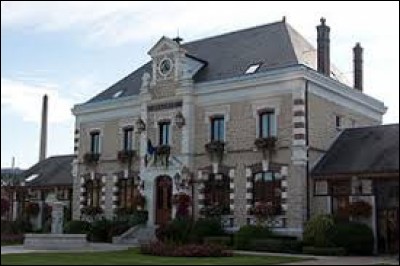 Notre balade commence en Ile-de-France, à Bagneux-sur-Loing. Commune de l'arrondissement de Fontainebleau, elle se situe dans le département ...