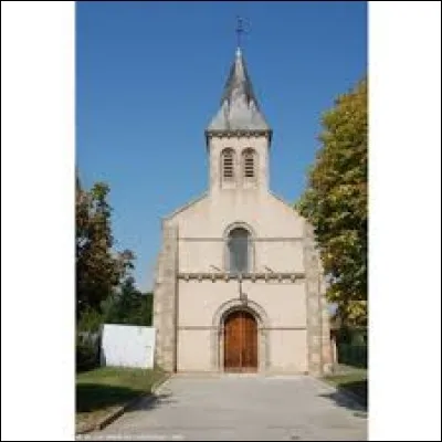 Nous sommes dans les Deux-Sèvres à Reffannes. Nous nous trouvons dans l'ancienne région ...