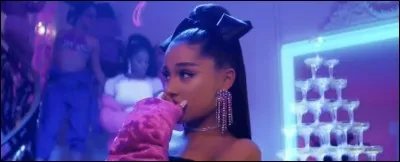 Quel est le titre de sa nouvelle chanson ?