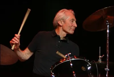 Charlie Watts est l'inusable batteur des Beach Boys.