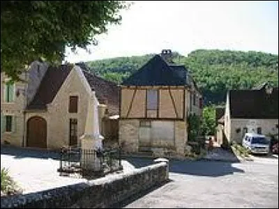 Village d'Occitanie, dans le Quercy, Saint-Clair se situe dans le département ...