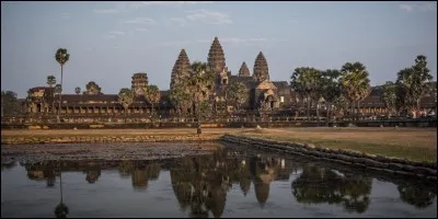 Au Cambodge, se trouve un des plus beaux temples du monde !
Comment s'appelle-t-il ?