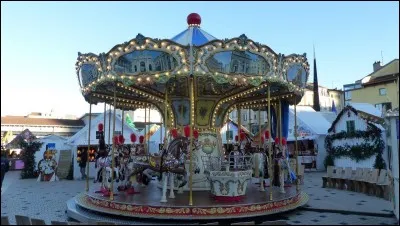 Force de loi, c'est l'...