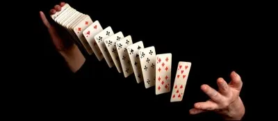 Au moyen-âge, taxe prélevée par le roi de France, à titre extraordinaire, mais considérée comme illégale par le peuple !