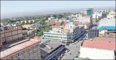 Cette ville africaine de 300 000 habitants, située à 1800 mètres d'altitude dans la région du Rift, dans l'ouest du Kenya, c'est ...