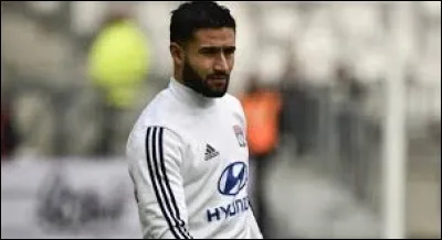 En quelle année Nabil Fekir a-t-il commencé sa période professionnelle ?