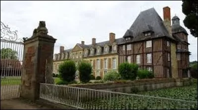 Je vous propose de visiter le château de Grandchamp-le-Château. Ancienne commune Calvadosienne, elle se situe en région ...