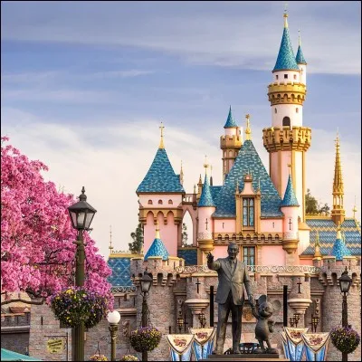 Quel personnage de Disney adore-t-elle ?