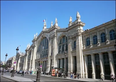 Quel est le nom de cette gare parisienne ?