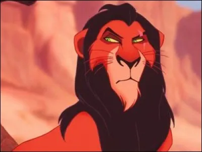 Malheureusement, celui-ci est trahi par l'oncle de Simba qui souhaite prendre le pouvoir sur la Terre des Lions. Avec quels animaux s'associe-t-il ?