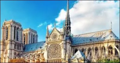En combien de temps la cathédrale a-t-elle été construite ?